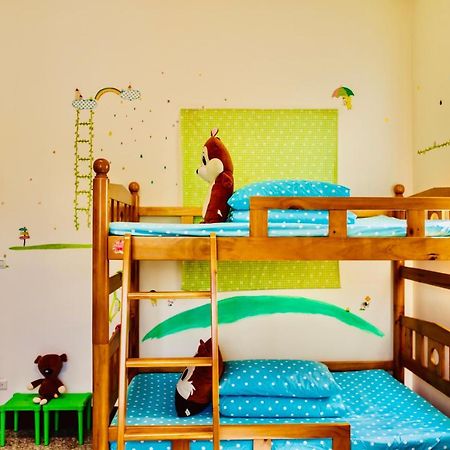 11 House Panzió Erlin Kültér fotó
