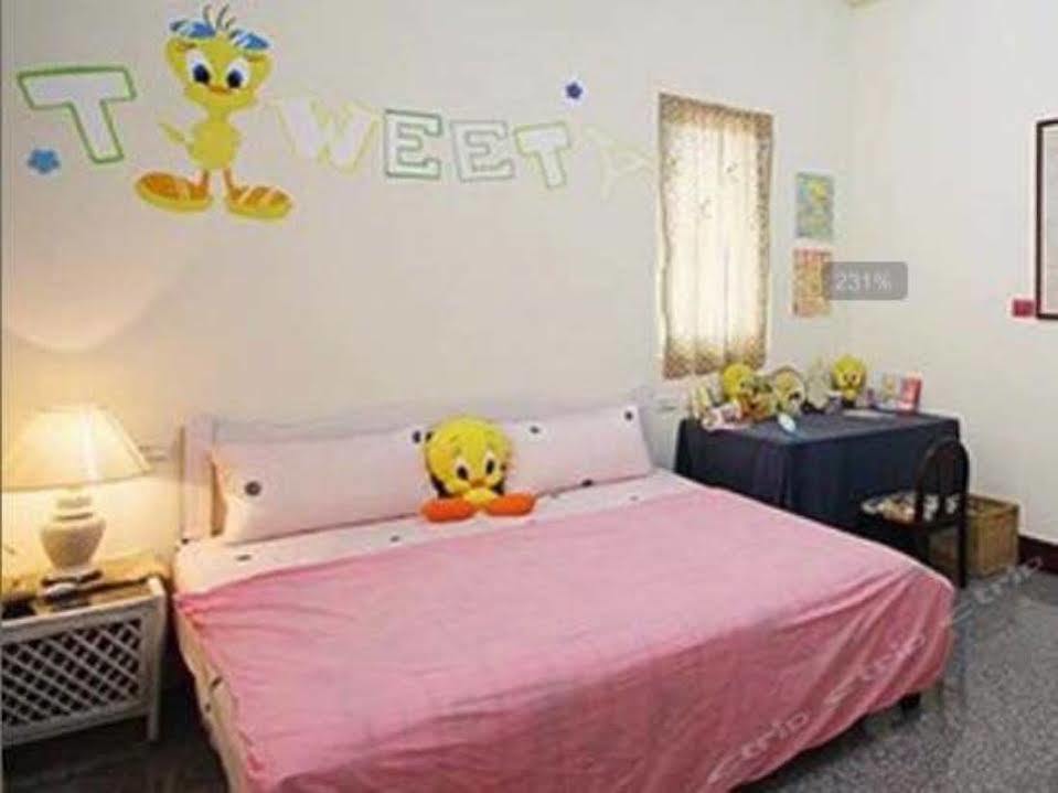 11 House Panzió Erlin Kültér fotó
