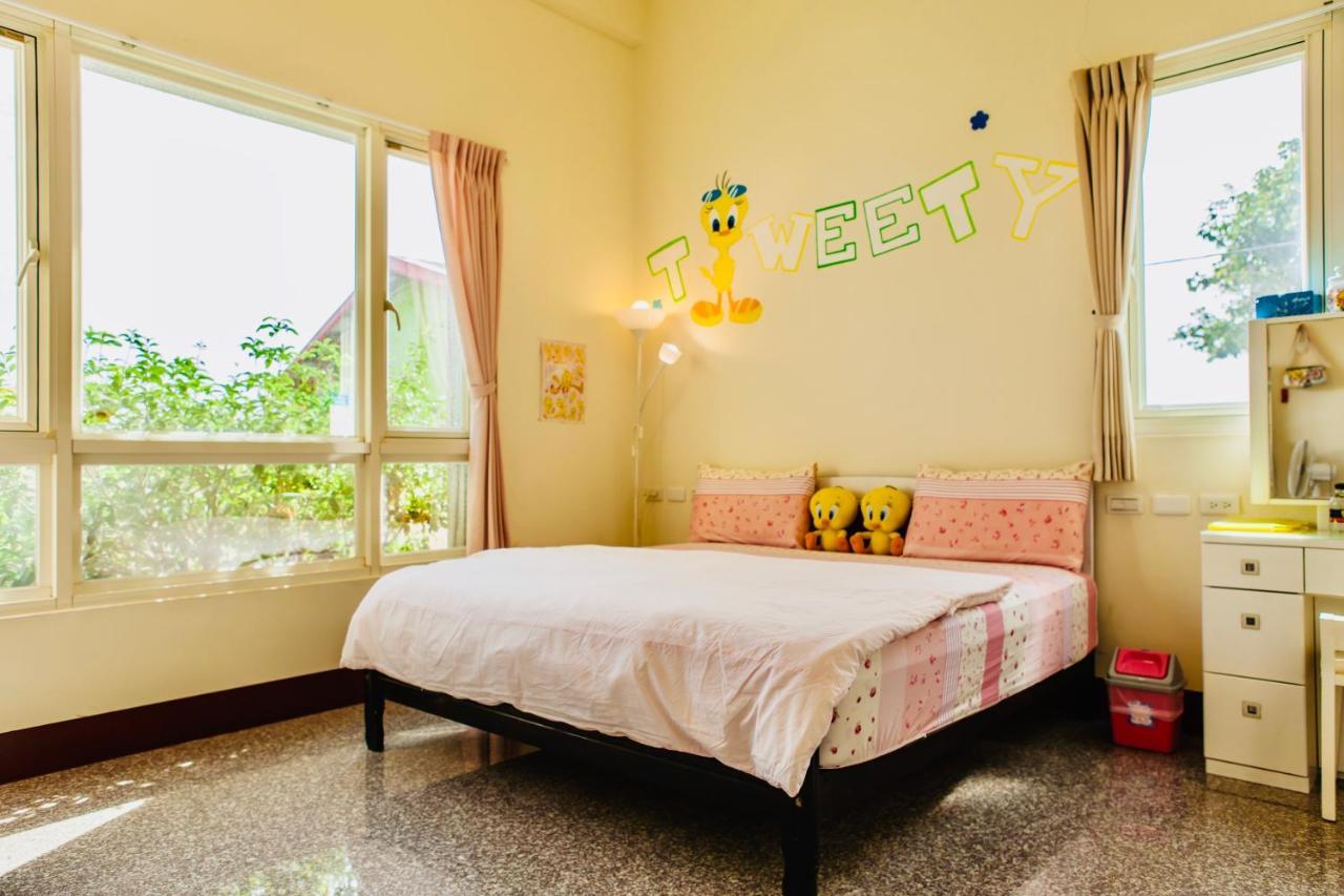 11 House Panzió Erlin Kültér fotó